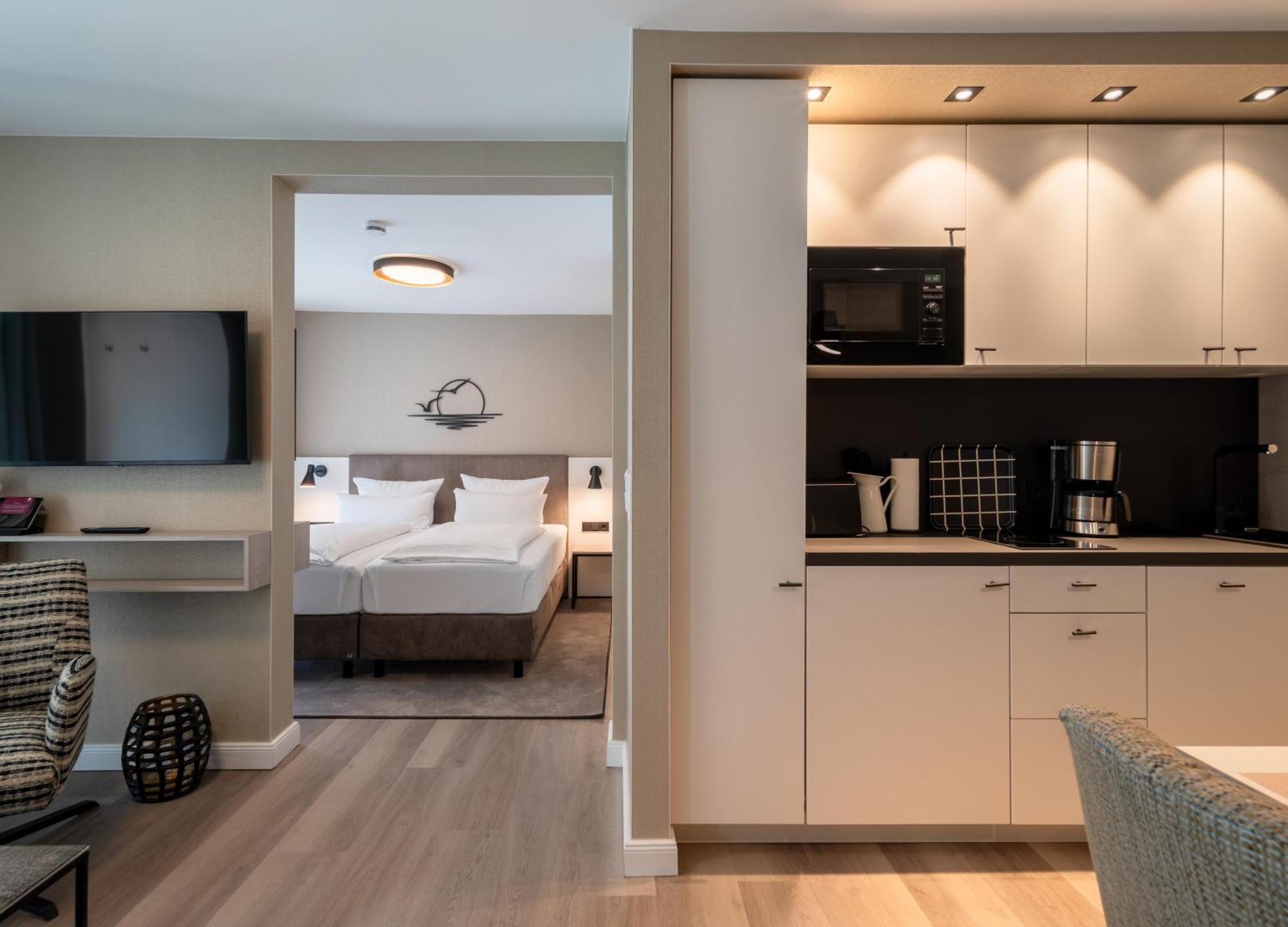 Hotel Am Schlosspark Garni 후줌 외부 사진