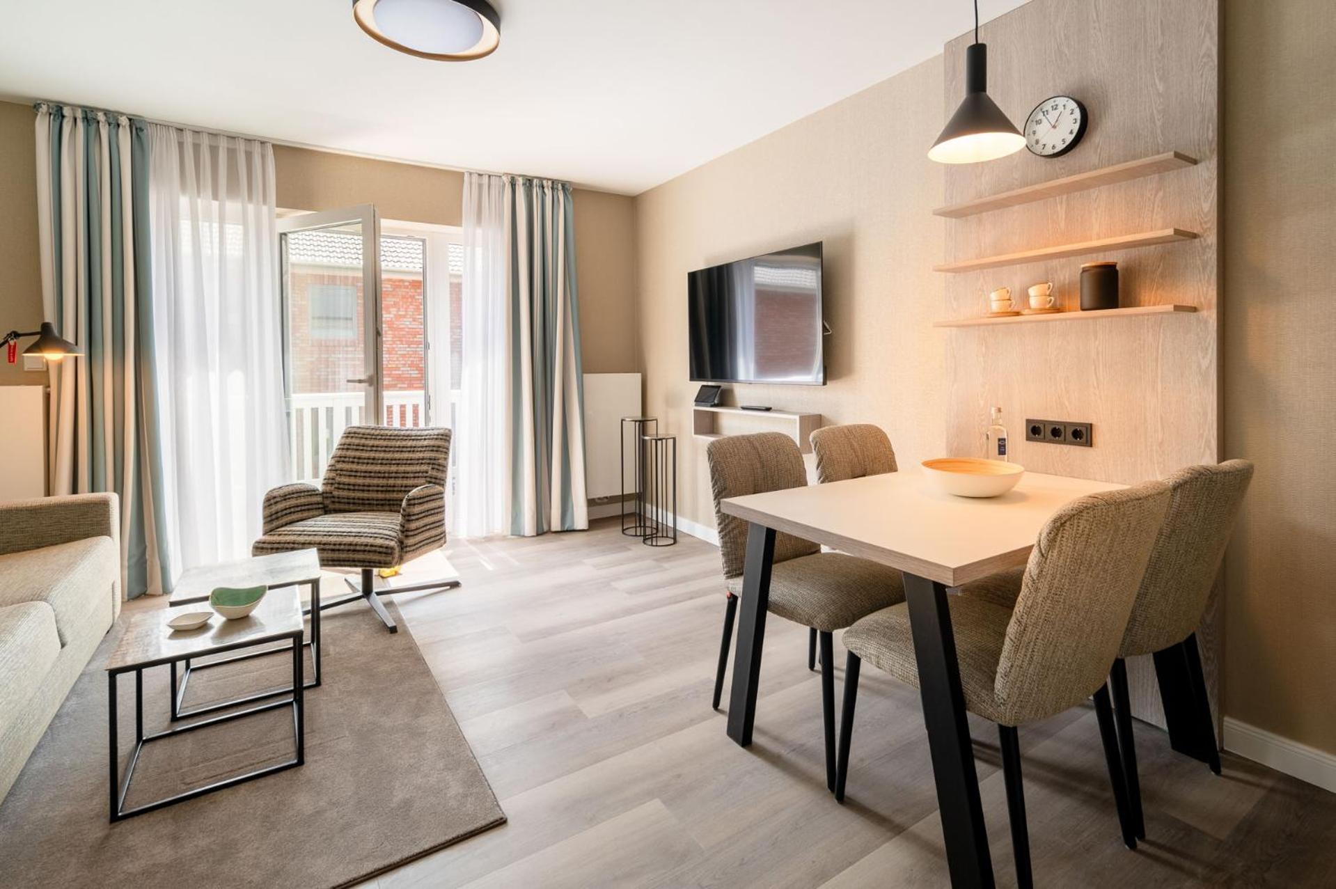 Hotel Am Schlosspark Garni 후줌 외부 사진